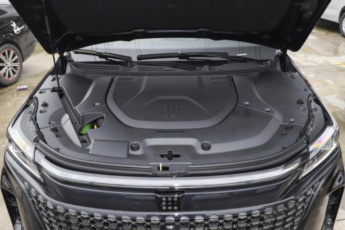 综合优惠最高达3.5万的插混SUV蓝电E5，5-7座可选，不比欧尚Z6 iDD香吗？