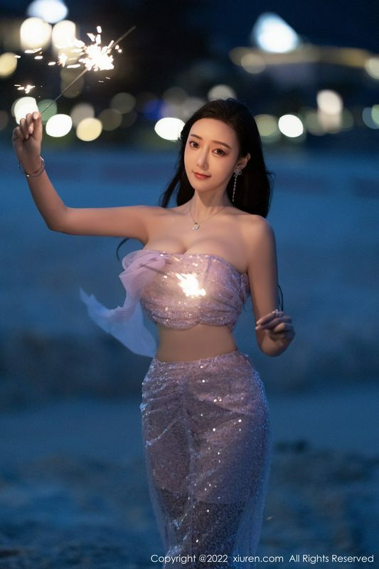 王馨瑶yanni 完整版无水印写真