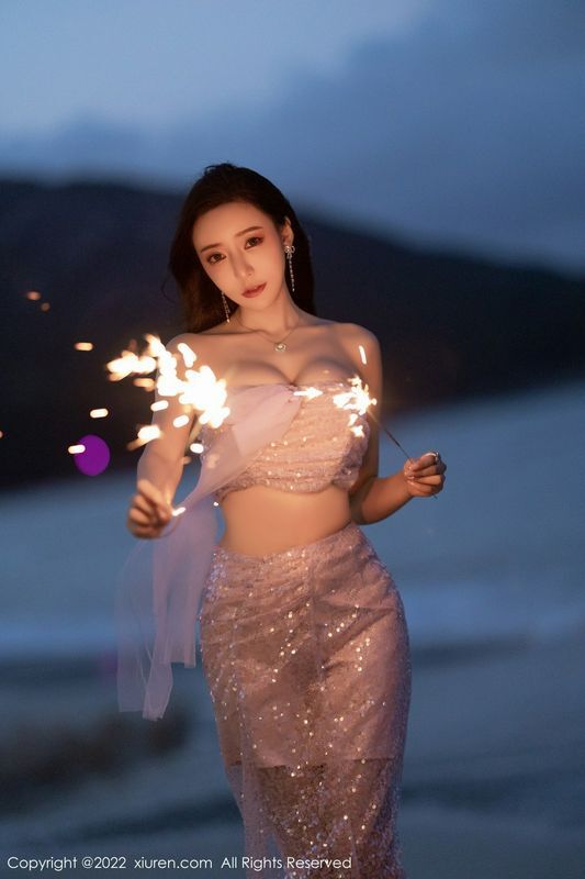 王馨瑶yanni 完整版无水印写真