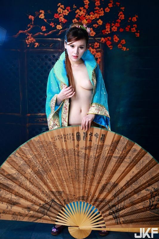 性感华模人妻模特儿雅琪古装唯美私拍