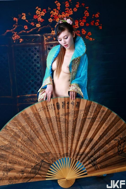 性感华模人妻模特儿雅琪古装唯美私拍