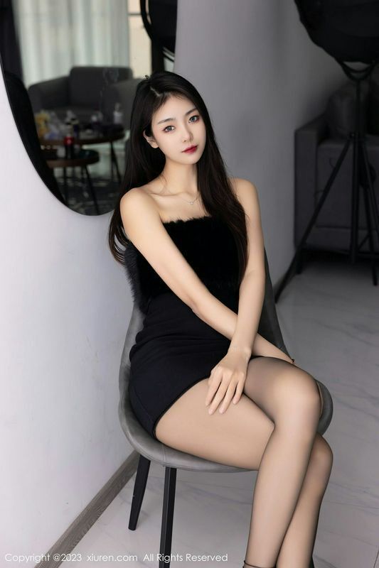 可乐Vicky 完整版无水印写真