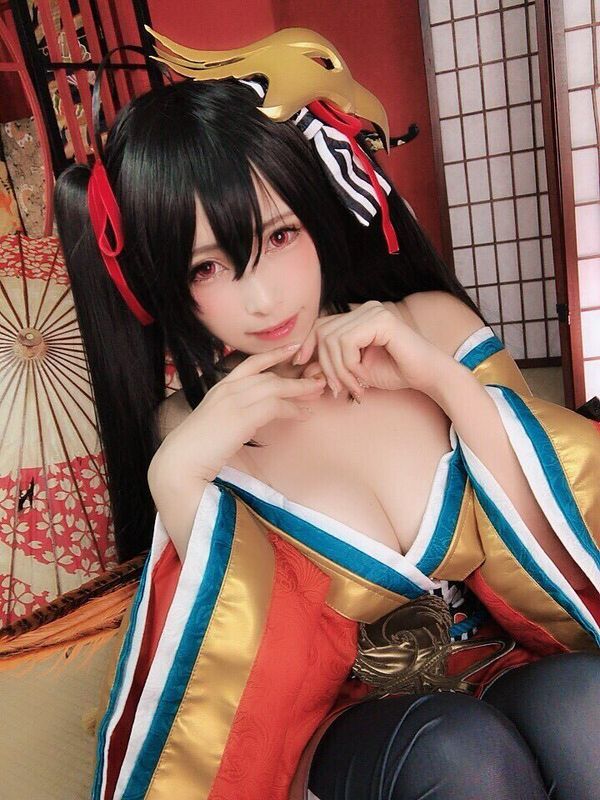 超甜美CoserJILL卸下浓妆是个萌妹子