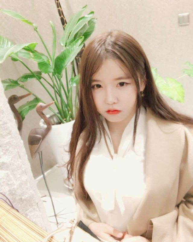 水昣包子脸正妹身材也很棒