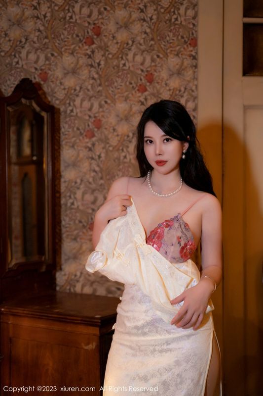 白茹雪 丰腴美臀