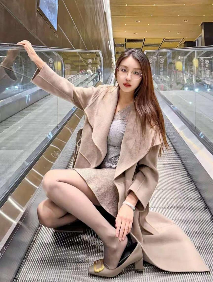 反差女老师[29P]