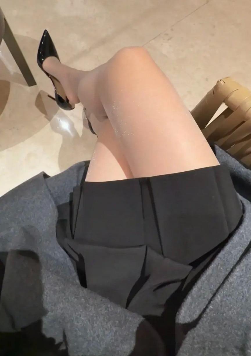 性感的女孩[28P]