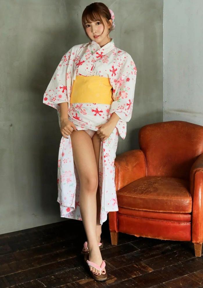 和服美女 [22P]