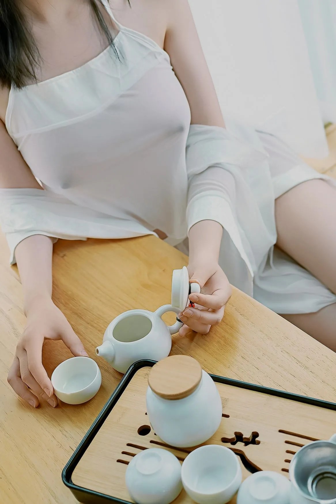 美女教师 [23P]