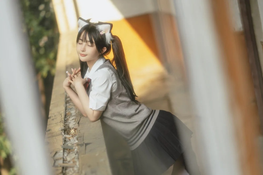 学生装扮的美女