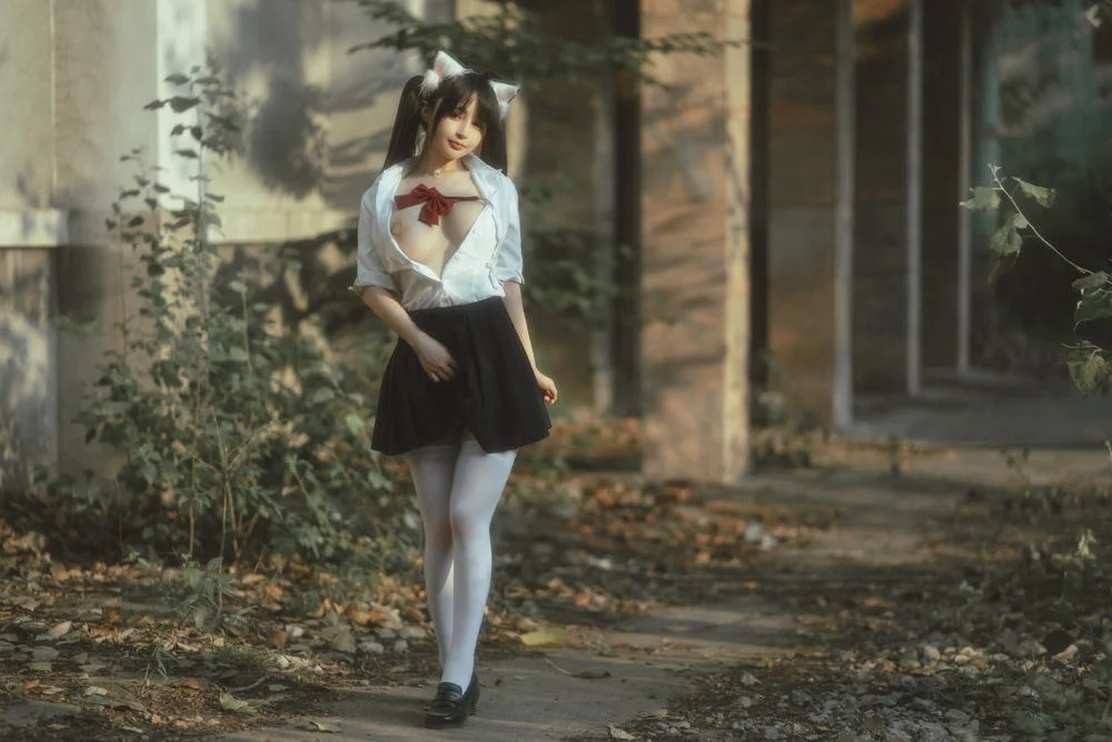 学生装扮的美女