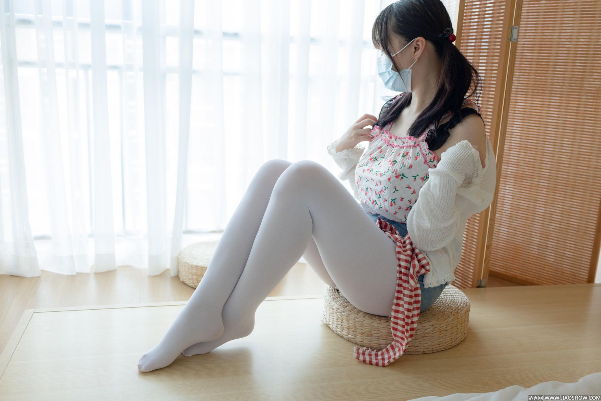 极品巨乳白丝微胖女孩儿[30P]