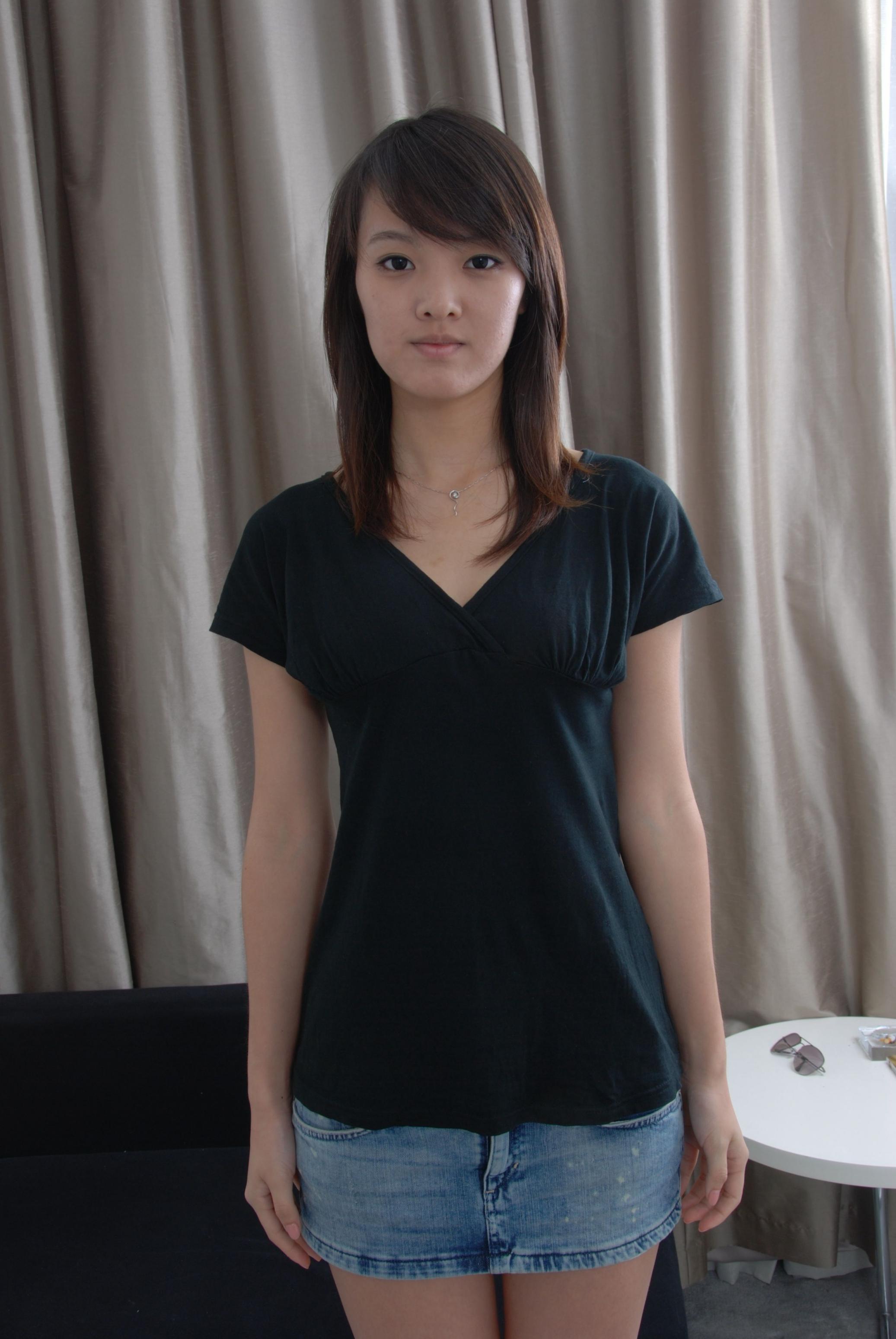 身材很标准的美女美体展示 [23P]