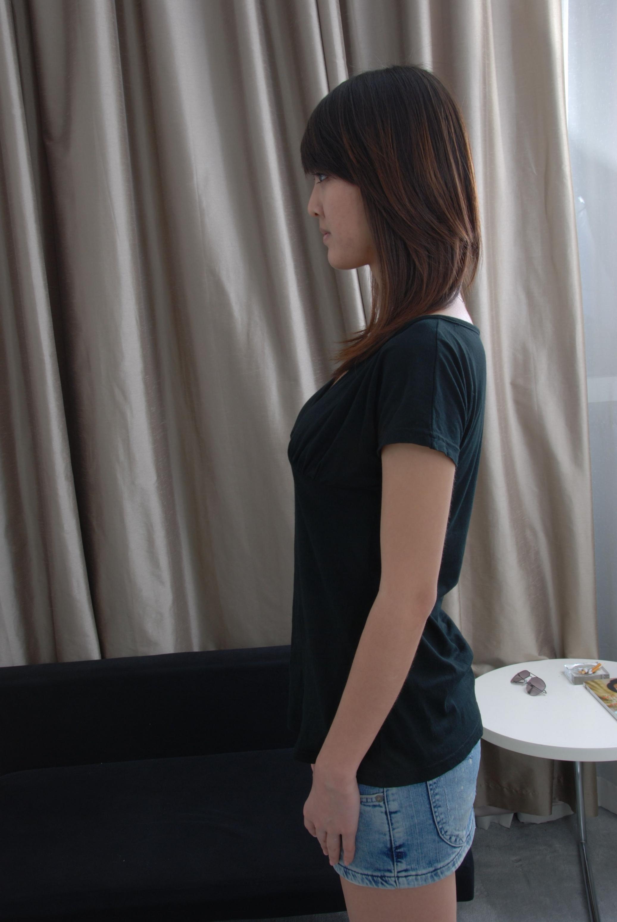 身材很标准的美女美体展示 [23P]