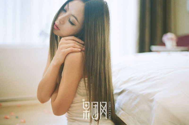 清纯裸女性感写真
