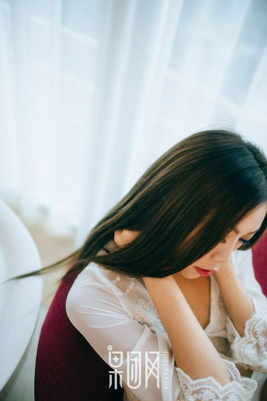清纯裸女性感写真