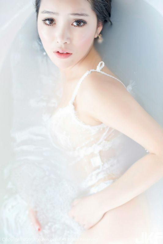 艾弥性感写真