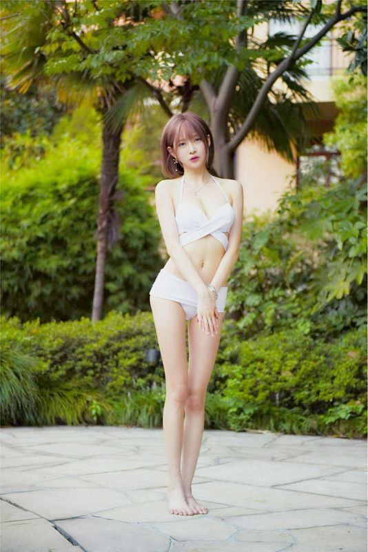 网路收集系列福利姬王羽杉池畔泳装VIP福利帖