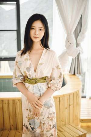 端庄的妹子