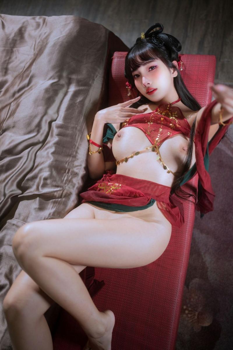 妩媚动人风情万种
