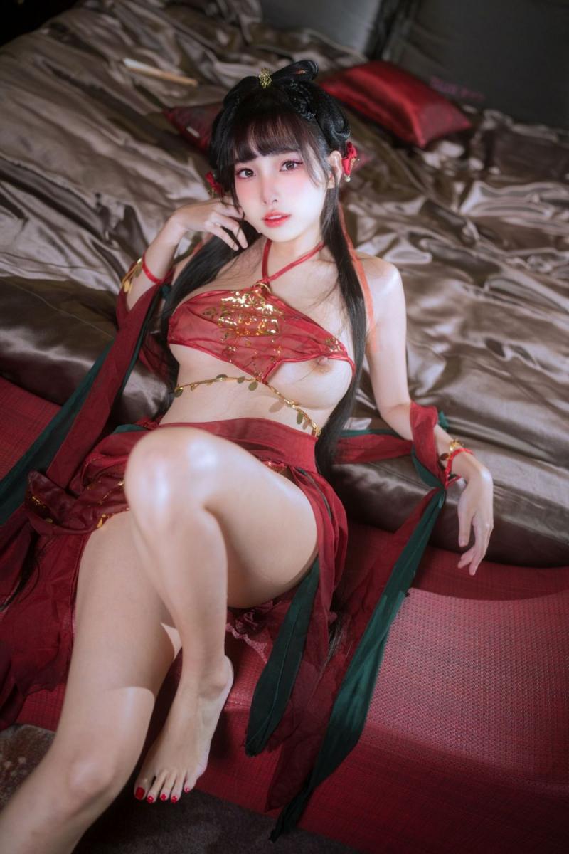 妩媚动人风情万种