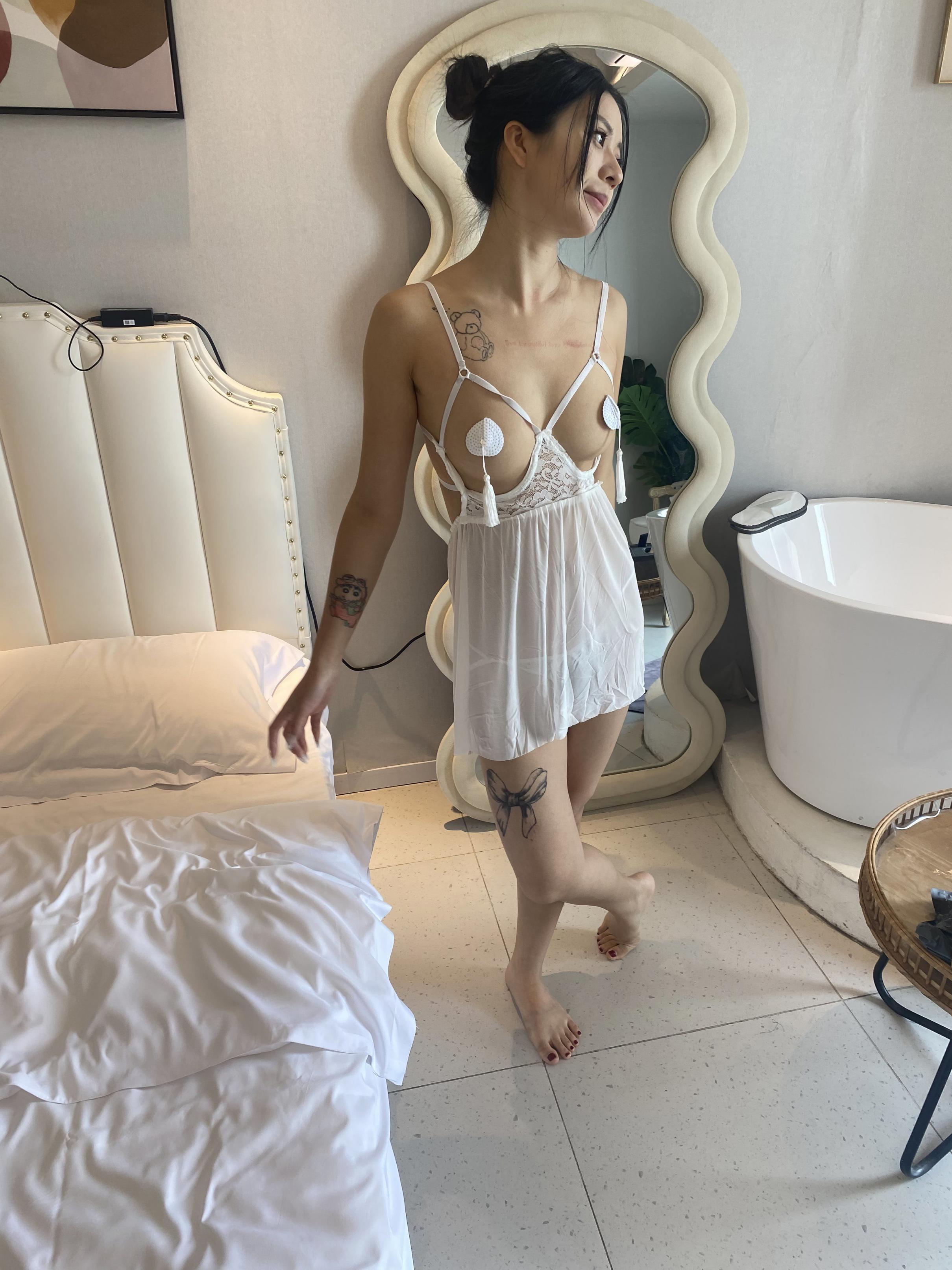 良家妹子这情趣内衣可是相当的骚