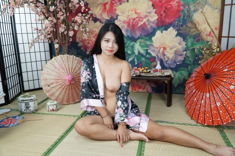 有点丑的妹子奶子挺大